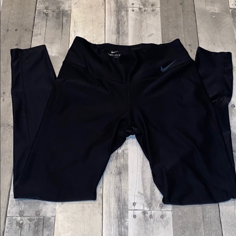 Nike leggings